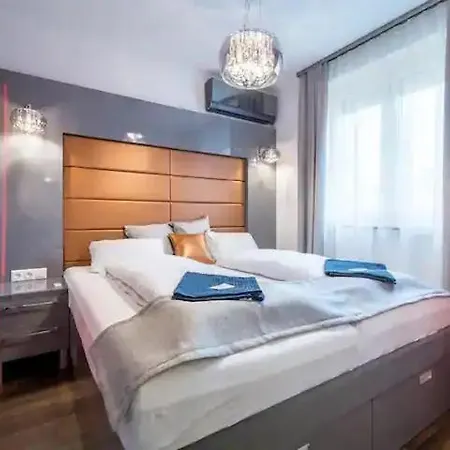 Studio Apartman Budapest Sziveben Exterior photo